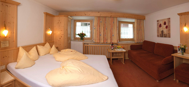 Doppelzimmer Klassik Hotel zum Hirschen Längenfeld